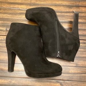 Delicious women’s booties